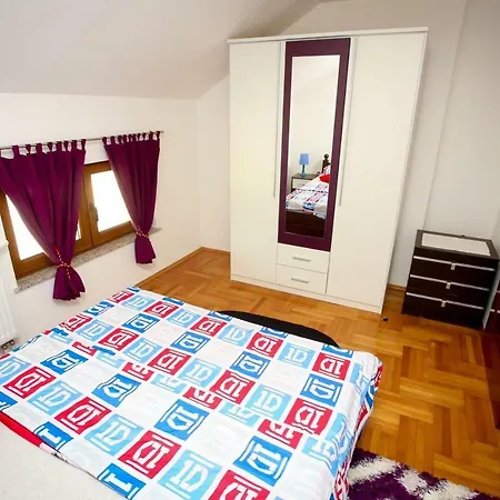 Lohovo Noor Apartment Bihać